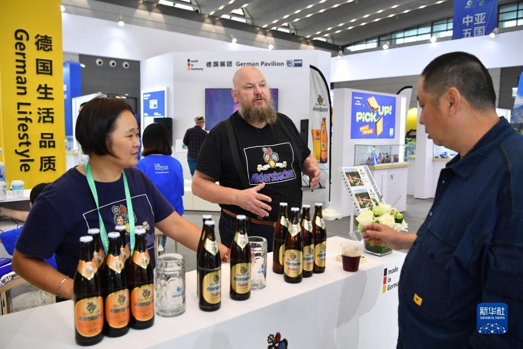澳门24小时游戏网址